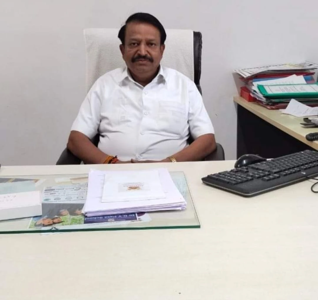 Faculty Member